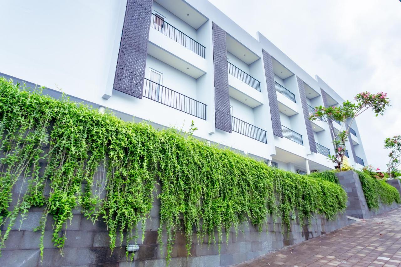 Nivasa Hotel 乌干沙 外观 照片