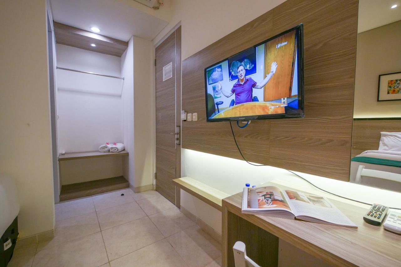 Nivasa Hotel 乌干沙 外观 照片
