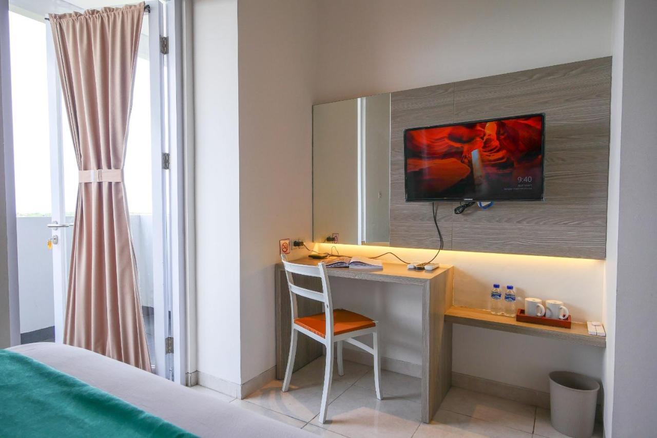 Nivasa Hotel 乌干沙 外观 照片