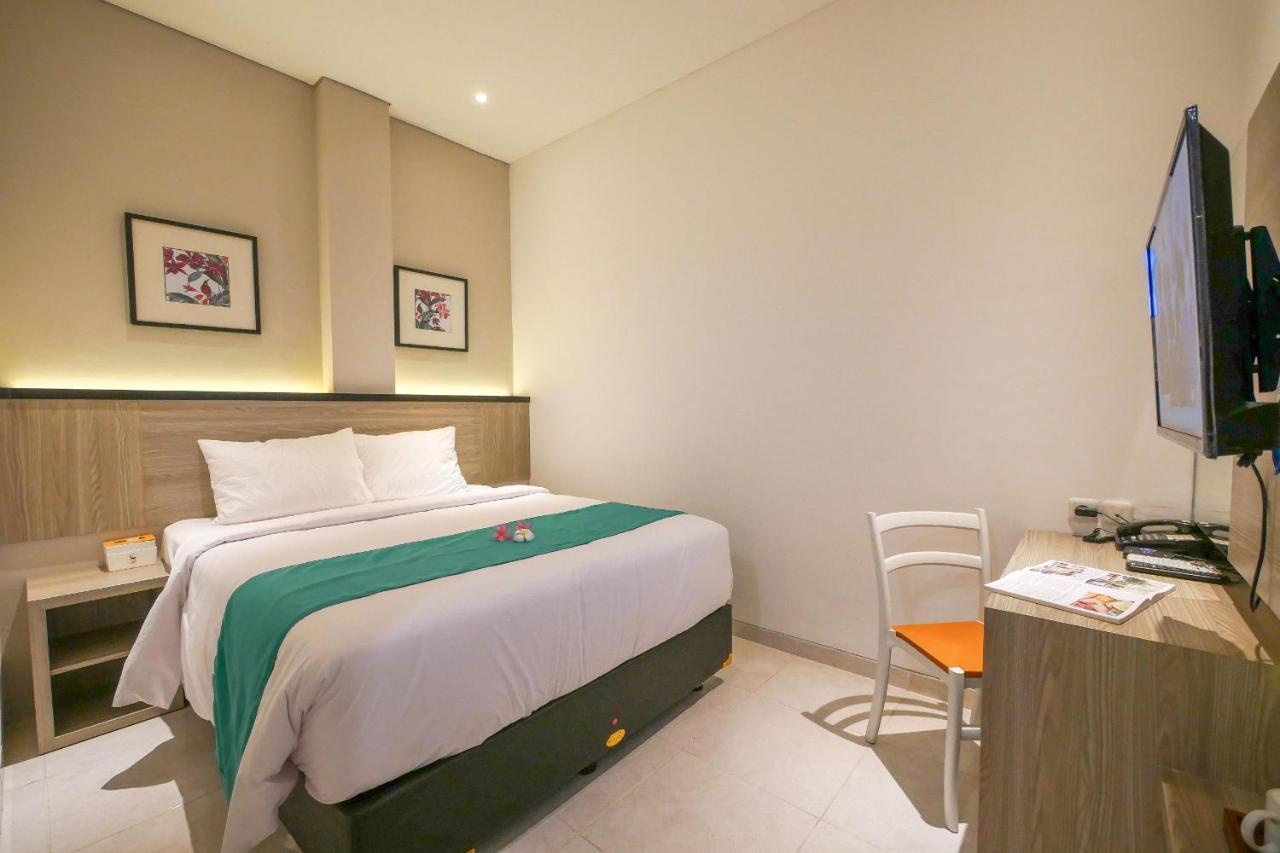 Nivasa Hotel 乌干沙 外观 照片